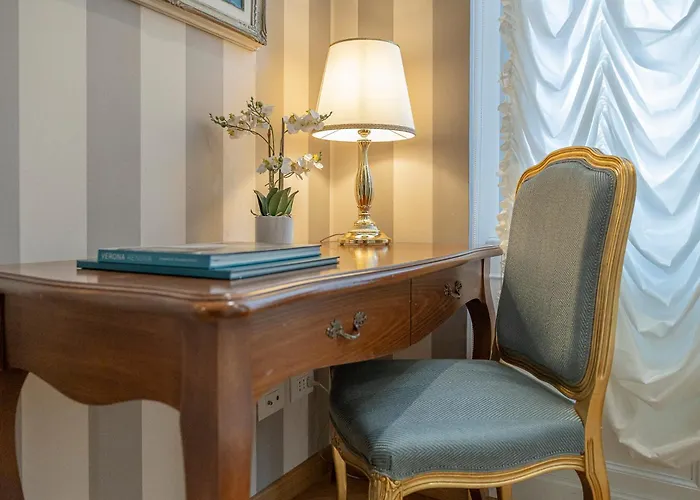 Palazzo Monga Boutique Guesthouse Verona
